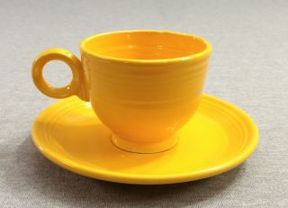Fiesta Vintage Yellow Teacup & Saucer Set - Fiestaware (1937 - 1959)