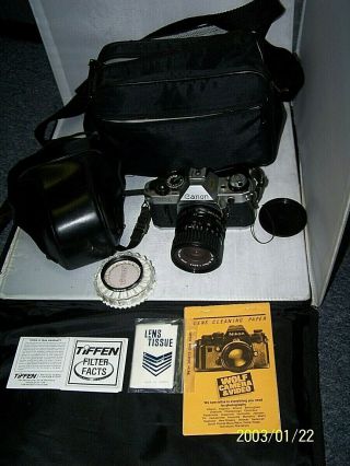 Canon Ae - 1 Program 35mm Slr Film Camera W/ Canon Zoom Lens Fd 35 - 70 Mm 1:3.  5 4.