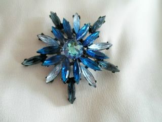 Lovely Large Vintage Blue Rhinestone Flower Star Pin Brooch Juliana?