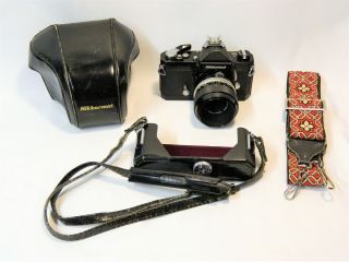 Vintage Nikon Nikkormat 35mm Slr Camera,  Auto 1:3.  5 F - 55mm Nippon Lens & Case