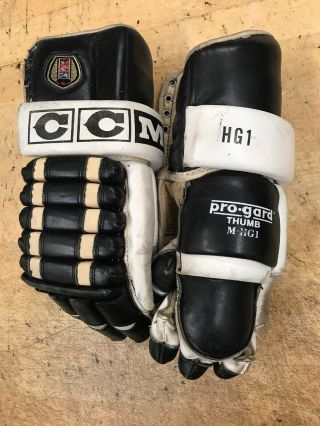 Vintage Ccm " Pro - Gard " Ice Hockey Gloves M - Hg1