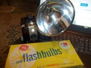 Vintage Kodak Brownie Hawkeye Camera Flash Model With Bulbs