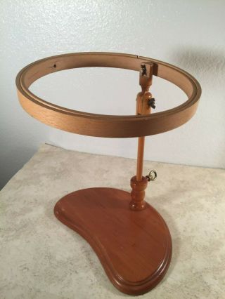 Vintage Erica Wilson Wood Embroidery Quilting Craft Hoop Table Stand