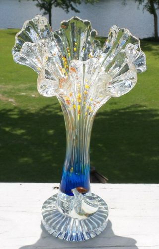 Vintage Murano Glass Speckle Foutain Vase With Applied Bird