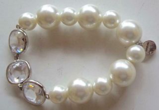 Givenchy Vintage Bracelet Big Pearls & Cased Crystals