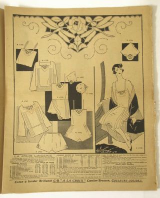 Vintage Le Petit Echo de la Mode - 9 Feb 1930 - Women ' s fashion & illustrations 3