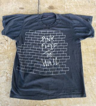 Pink Floyd The Wall Vintage Concert T Shirt L.  A.  Sports Arena 1980
