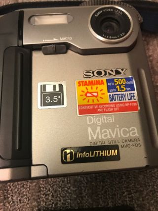 Sony Mavica MVC - FD5 Digital Camera w/ Pack of Floppy Disks 2