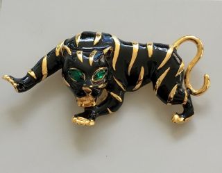 Vintage Tiger Brooch Pin In Enamel On Gold Tone Metal