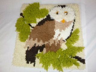 Vtg 70s Completed Latch Hook Owl Wall Hanging Pillow Top 16 X 16