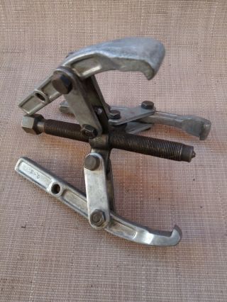 Vintage Proffetional Automotive 3 Jaws Puller By K - D Tools 2297 Usa