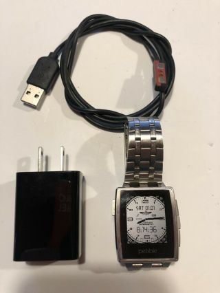 Pebble Smart Watch 102v1 With Silver Band Retro Vintage Before Iwatch