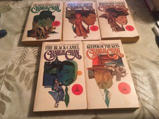 5 Charlie Chan Bantam Books By Earl Derr Biggers
