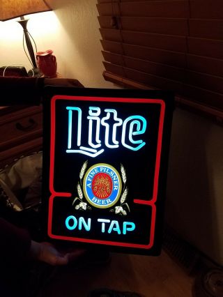 Vintage Miller Lite On Tap Beer Lighted Sign 