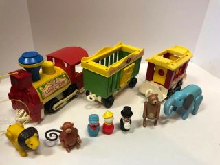 Vintage Fisher Price Little People 991 Play Family Circus Train