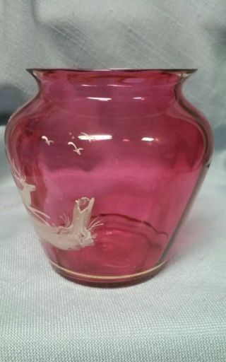 VINTAGE FENTON ART GLASS CRANBERRY MARY GREGORY VASE W/HPAINTED DEER 2