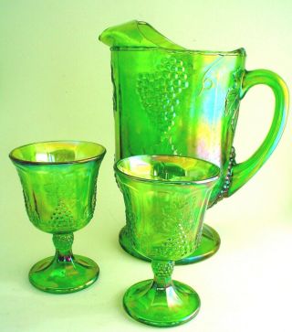 Vintage Green Carnival Glass Pitcher Indiana Glass Co.  Harvest Pattern 2 Glasses