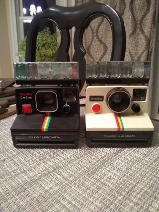 2 - Polaroid Land Camera Onestep & Ge Flash Bar 2