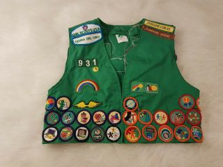 Vintage Girl Scout Usa Green Vest With Patches Pins Jacket Vest