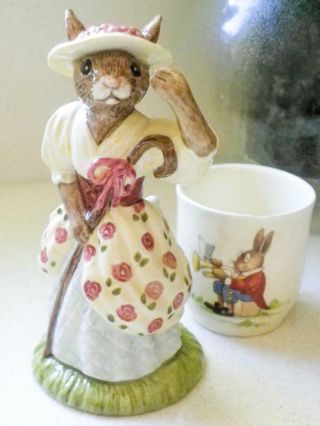 Royal Doulton Porcelain Bunnykins Little Bo Peep Db220,  Vintage Egg Cup