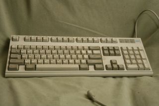 Vintage Ibm 1395300 Model M2 Qwerty Clicky Wired Ps/2 Keyboard