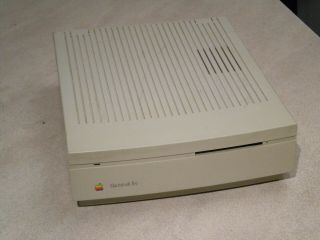 Vintage Apple Macintosh Iisi Desktop Pc Computer For Parts/nonworking.