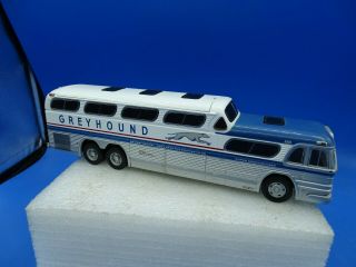 Vintage Corgi 1:50 Scale 9 1/2 " Greyhound Scenicruiser Bus Philadelphia Bound