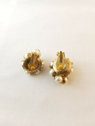 Vintage Simulated Pearl Cluster Gold Clip - on Earrings 2