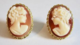 Vintage ZZ 585 14K Yellow Gold Carved Shell Cameo Post Earrings 2.  6G 2