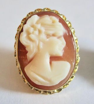 Vintage ZZ 585 14K Yellow Gold Carved Shell Cameo Post Earrings 2.  6G 3