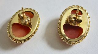 Vintage ZZ 585 14K Yellow Gold Carved Shell Cameo Post Earrings 2.  6G 7