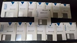 Microsoft Windows 3.  0 3.  5 Inch Complete Seven 720k Installation Disk Set 1990