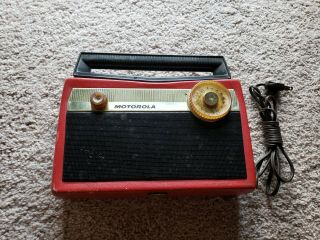 Vintage Motorola Tube Portable Radio Model 5p32r Red Am Only