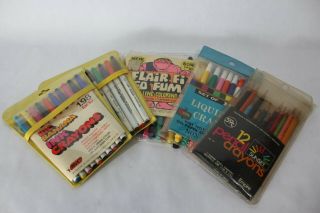 Vtg Bic Banana Ink Crayons Flair Fi Fo Fum Coloring Pens Kmart & Sunset Pencils