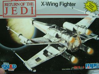 Two Vintage Model Kits Mpc Amt Star Wars X - Wing And Tie Interceptor Jedi Vader