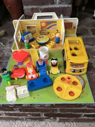 Vintage Fisher - Price Little People Nursery School House 929 With