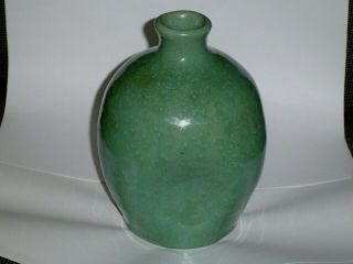 Vintage Arts & Crafts Pottery Green Pinched Sides Vase Frogskin Glaze 6 1/2 