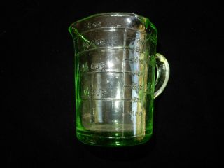 Vintage Greeen Depression Glass Measuring Cup 3 Spouts