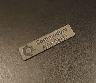 Commodore Amiga 600 Hd Label / Logo / Sticker / Badge 49 X 13 Mm [261b]