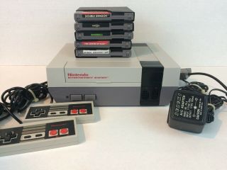 Vintage Nintendo Nes System Bundle 5 Games Console 2 Controllers Cords