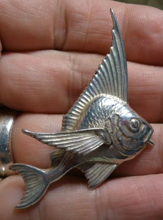 Cute Vintage Signed Cini Sterling Silver Fish Brooch Pin