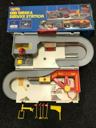 Vintage Hot Wheels Sto & Go Car Wash And Service Station Set In The Box