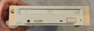 Apple Cd300 Scsi External Cd Reader With 2x Caddies And Cable - Model M3023