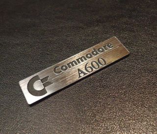 Commodore Amiga 600 Label / Logo / Sticker / Badge 49 X 13 Mm [261]