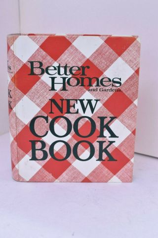 Vintage 1976 Better Homes And Gardens Cook Book (8th Printing)
