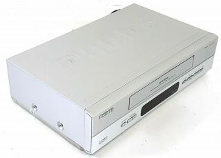 Philips VR 550 Video Cassette Recorder Player VHS PAL 220 - 240V Europlug 990 4