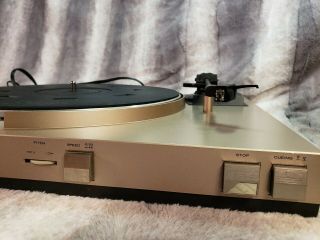 Vintage Marantz TT - 240 Turntable Vinyl Record Player and functional. 3