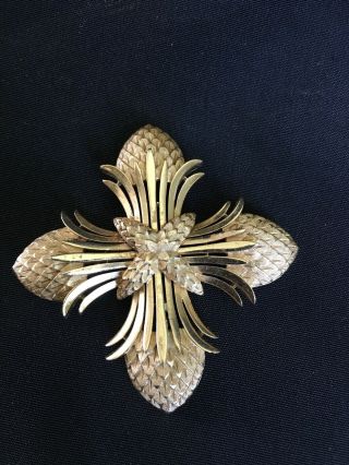 Large Vintage Crown Trifari Gold Tone Ornate Maltese Cross Brooch Pin Pendant