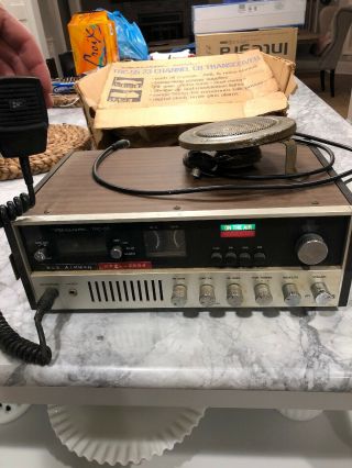 Vintage Realistic Trc - 55 23 Channel Cb Transceiver Base Station W Power Mic