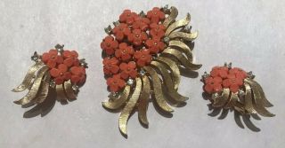 Vintage Crown Trifari Floral Brooch And Earring Set